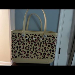 Bogg Bag—never used.  Received 2 of these bags as a gift, and already have one.